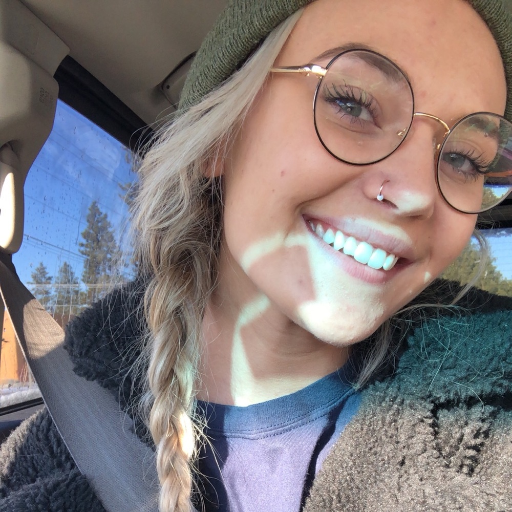 Meet your Posher, Taylor